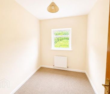 99 Railway Street, Comber, BT23 5HQ - Photo 3