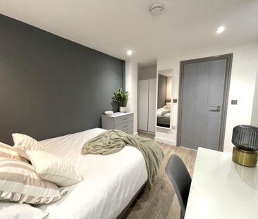 1 bedroom in a house share to rent - Photo 5