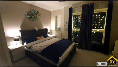 3 bed Semi-detached in Elderberry Close, Kings Park Harold Wood, Romford, RM3 0JY - Photo 4