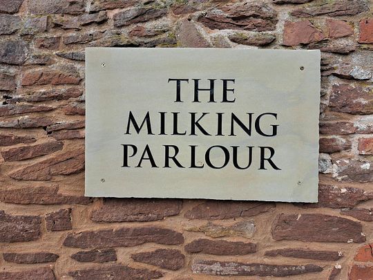 The Milking Parlour, Munsley, Ledbury - Photo 1