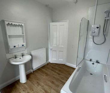 2 bedroom semi-detached house to rent - Photo 1