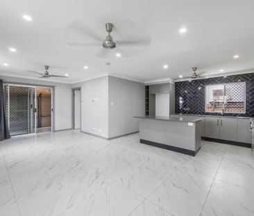 35 Carr Street, Hermit Park QLD 4812 - House For Rent | Domain - Photo 1