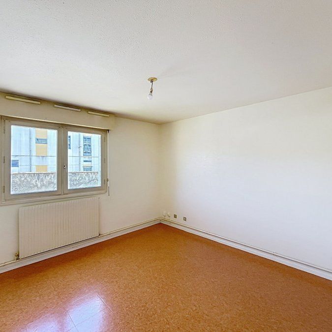 Appartement 1 pièce à Saint-Max - Photo 1