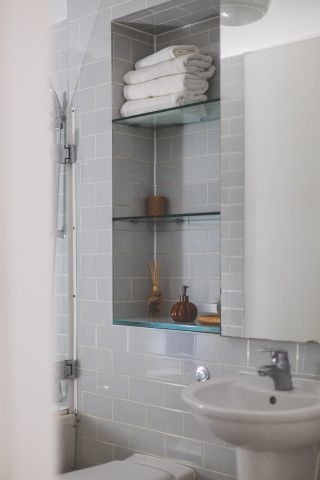 2 Bed Flat, Bartholomew House, W10 - Photo 4
