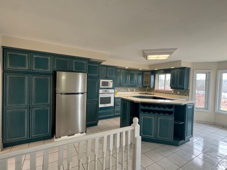 For Lease - 21 McCann Crescent, Madoc, Ontario - Photo 4