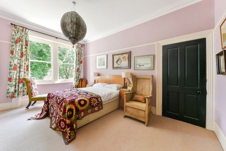 Avenue Crescent, London - Photo 5