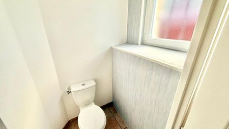 Location Maison 3 pièces 89m² - Photo 4