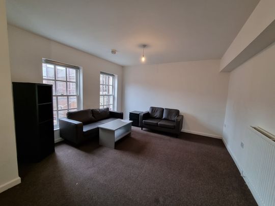 4 Bed Student Accommodation - Photo 1