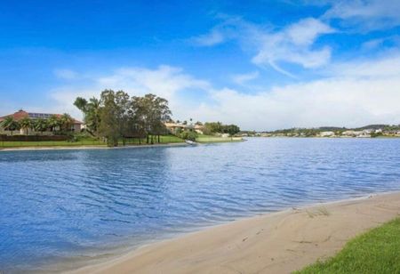 Burleigh Waters - Photo 3