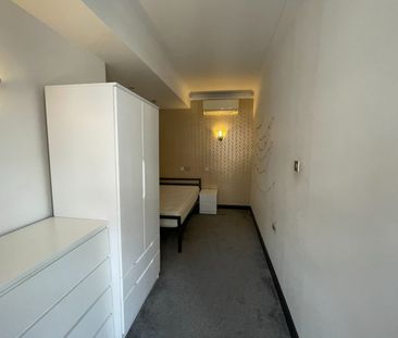 1 Bed Flat, Burne Jones House, B2 - Photo 2