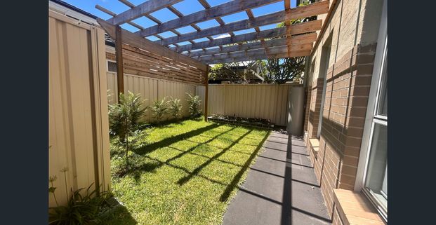 Modern 1-Bedroom Home in Prime Mount Annan Location - Photo 1