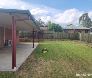 4 Bed Family Home - Photo 6