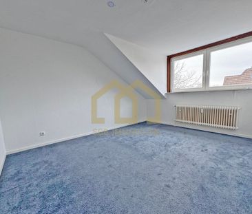 Wohnen mit Charme: 3,5-Zimmer-Dachgeschosswohnung mit viel Platz - Foto 1