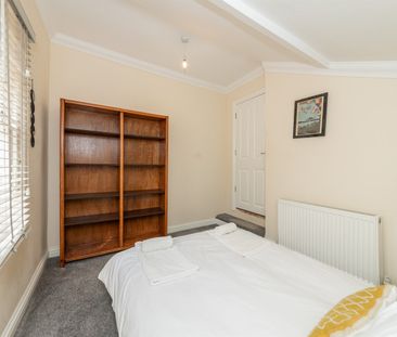 London Road, Reading, RG1 5BY - Photo 2