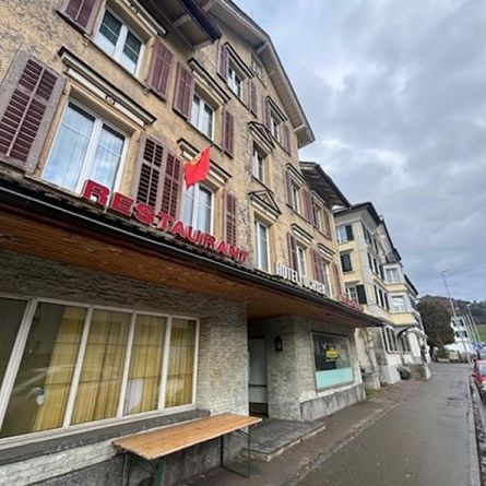 Möbliertes Zimmer mit Etagenbad zu vermieten - Photo 1