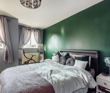 2 bedroom end of terrace house to rent - Photo 6