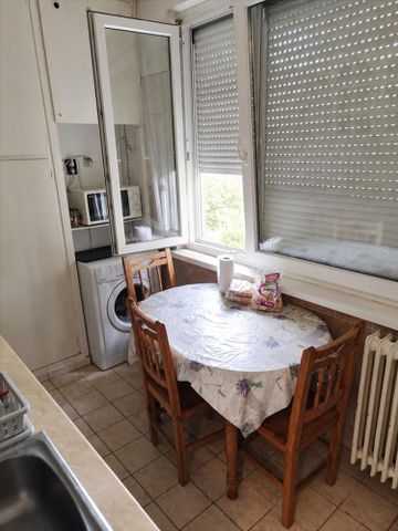 Kiadó jó állapotú panel lakás - Debrecen - Fotó 3