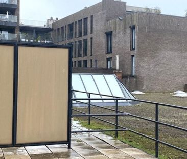 Appartement te huur in Neerpelt voor € 1.200 met 2 slaapkamers - Photo 2