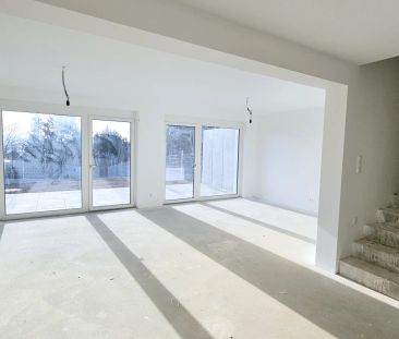 Miete mit Kaufoption: Moderne, helle Doppelhaushälfte mit fantastis... - Photo 1