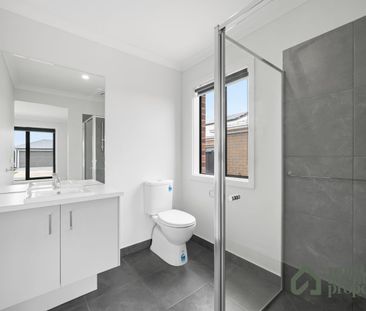 Brand-New Family Living in Emu Springs Estate - Photo 6