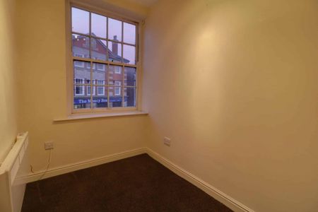 Market Place, Barton-Upon-Humber, DN18 - Photo 5