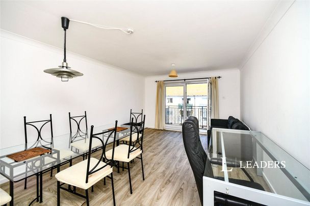 2 bedroom apartment to rent Sovereign Court, The Strand, Brighton, BN2 - Photo 1