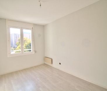 Location Appartement 2 pièces 52m² ST ETIENNE 42100 - Photo 1