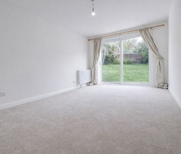 3 bedroom flat to rent - Photo 5