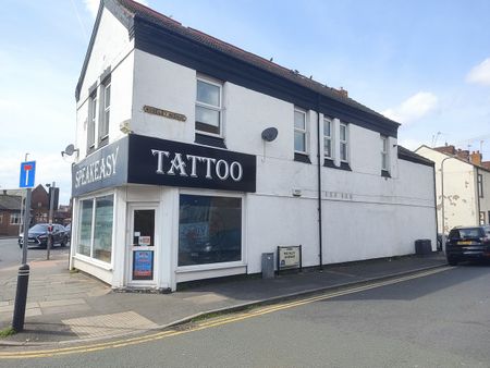 2 Bed Flat, Liscard, CH45 - Photo 2