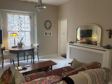 1 Bed Flat, Gloucester Street, BS8 - Photo 2