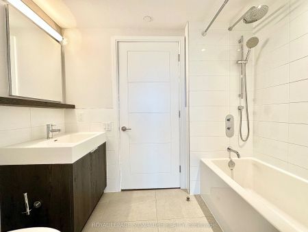 2525 Bathurst Street #511 - Photo 4