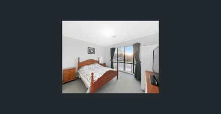 Family Home in a Peaceful Court Location! - Photo 2