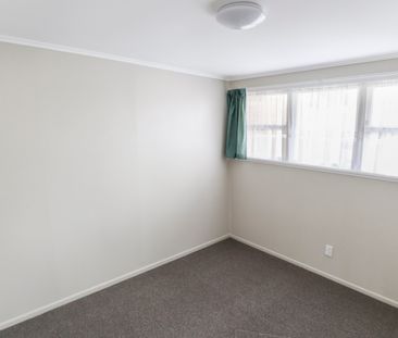 One bedroom in Otara! - Photo 6