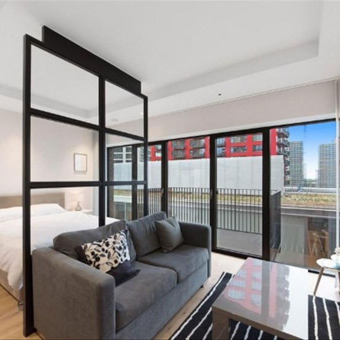 Studio to rent - Photo 1