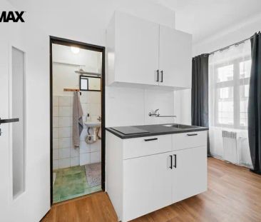 Pronájem bytu 1+kk, 20 m - Fotografie 3