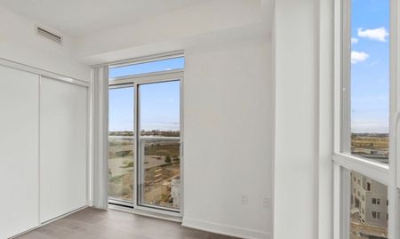 For Lease - 60 Honeycrisp Crescent Unit# 820, Vaughan, Ontario - Photo 2