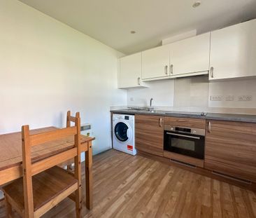 Harvest House, Harvest Way, CB1 - Photo 5