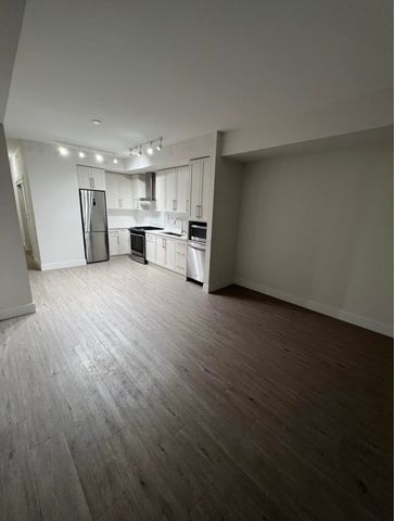 1 bed plus den on lakeshore - Photo 4