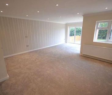 Bird In Hand Lane, Sonning Common, RG4 - Photo 3