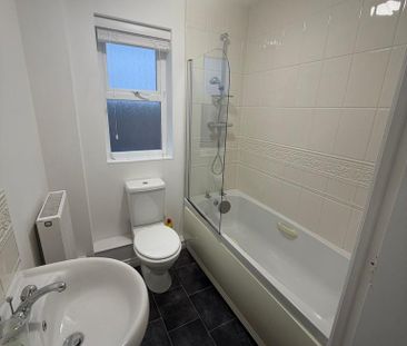 2 bedroom apartment to rent - Photo 6