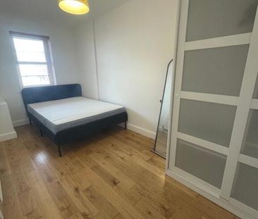 805 College Court Central, 56 King Street, Belfast, BT1 6BZ - Photo 3