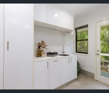 Leafy Living, Modern Comfort & Effortless Convenience - Photo 1