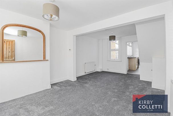 2 bedroom terraced house to rent - Photo 1