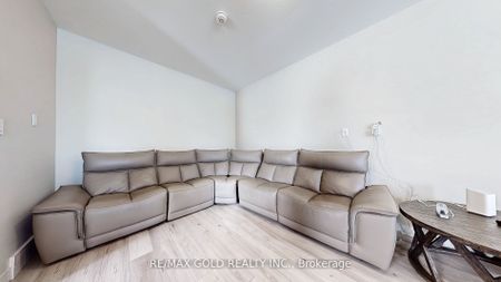 For Lease - 997 West Village Square, London North, Ontario - Photo 3