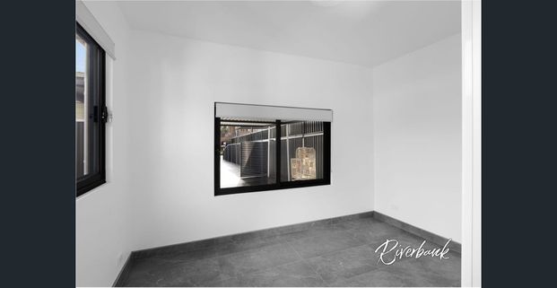 Modern Living - Photo 1