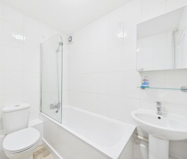 Russell Court, Bromley, BR1, London - Photo 6