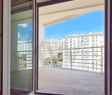 Apartment T3 in Oeiras e São Julião da Barra, Paço de Arcos e Caxias, Oeiras - Photo 6