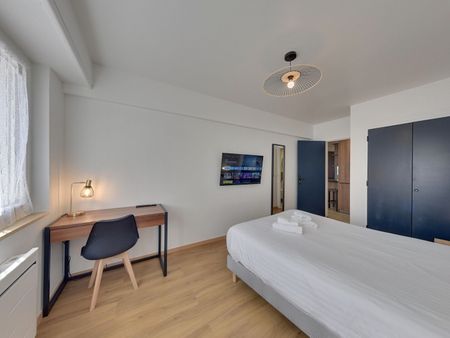 CENTRE VILLE, BEAUMONT-BOSQUET, Chambre Meublée en Colocation dans Appartement T4 avec Parking privé, - Photo 3