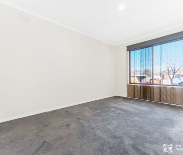 1/9 Walter Street, 3977, Cranbourne Vic - Photo 2