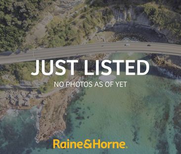 Stylish & Spacious Townhouse Living in a Prime Location - Photo 1